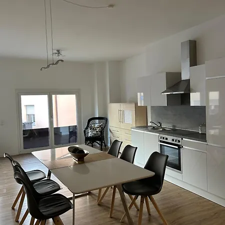 Apartment Schoene Im Zentrum *